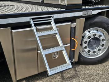 XF 530 8x2 / HMF 9520 K8 / NIEUW!